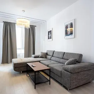 Viapipera - Modern On Pipera Blvd Bucureşti